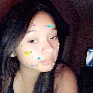 Meet your Posher, Marissa